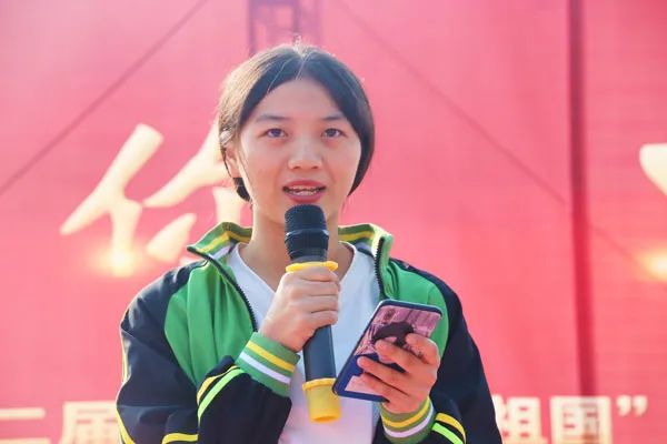 【感恩教育】心怀感恩，点燃梦想———合肥腾飞学校感恩教育大会